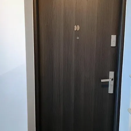 Apartament Em Krosno Exterior photo